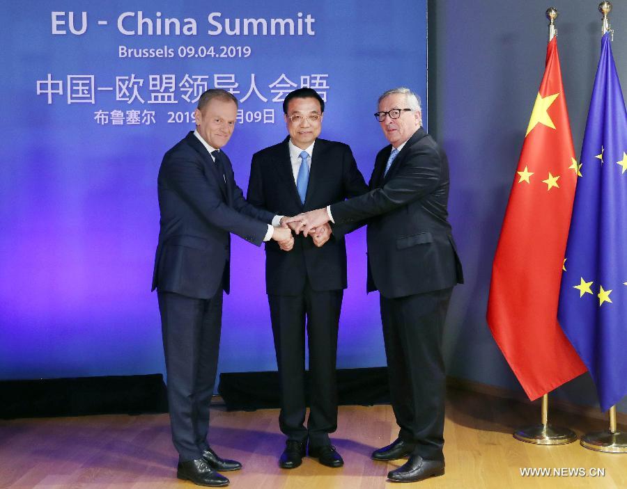 الصين والاتحاد الأوروبي يصدران بيانا مشتركا في الاجتماع الـ21 لقادة الجانبين
