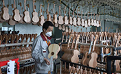 "موطن صناعة الجيتار" بجنوب الصين