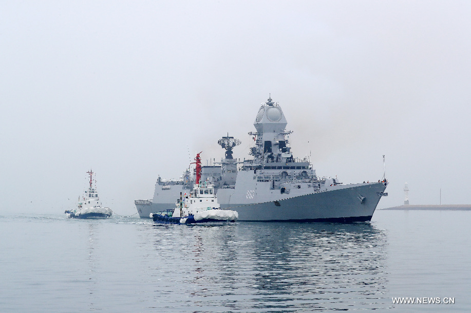 سفن من 11 دولة تصل إلى تشينغداو للاحتفال بالذكرى الـ70 لتأسيس سلاح البحرية الصيني
