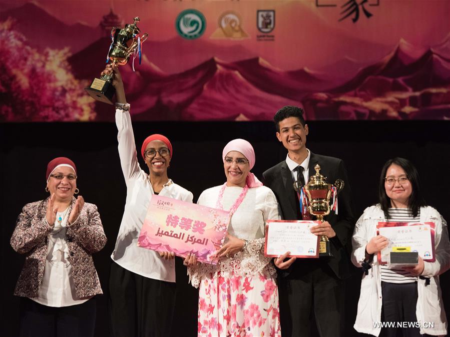 مقالة : طلاب مصريون يبرزون قدراتهم الفائقة وامتزاجهم بالثقافة الصينية بمسابقة 