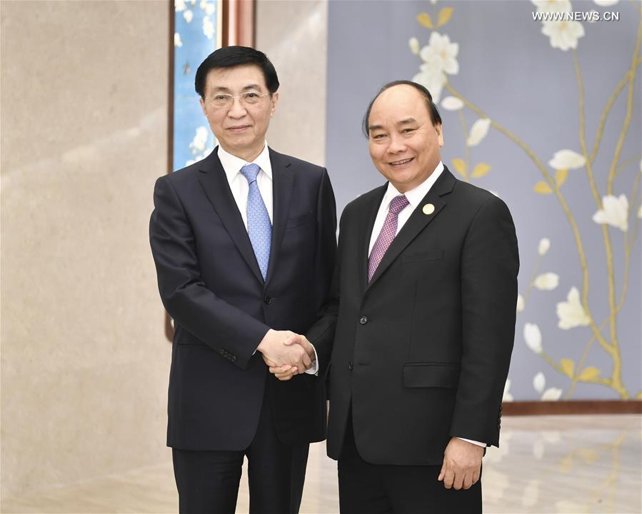 مسؤول بارز بالحزب الشيوعي الصيني يلتقي رئيس الوزراء الفيتنامي