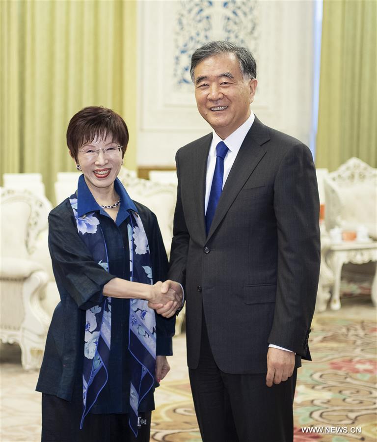 كبير المستشارين السياسيين يلتقي وفدا تايوانيا بقيادة هونغ هسيو-تشو