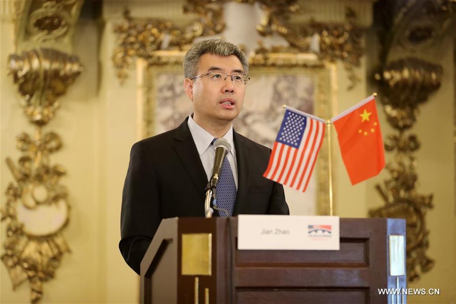 دبلوماسي صيني: إمكانات عظيمة للتعاون بين الصين والولايات المتحدة في مجال الصحة