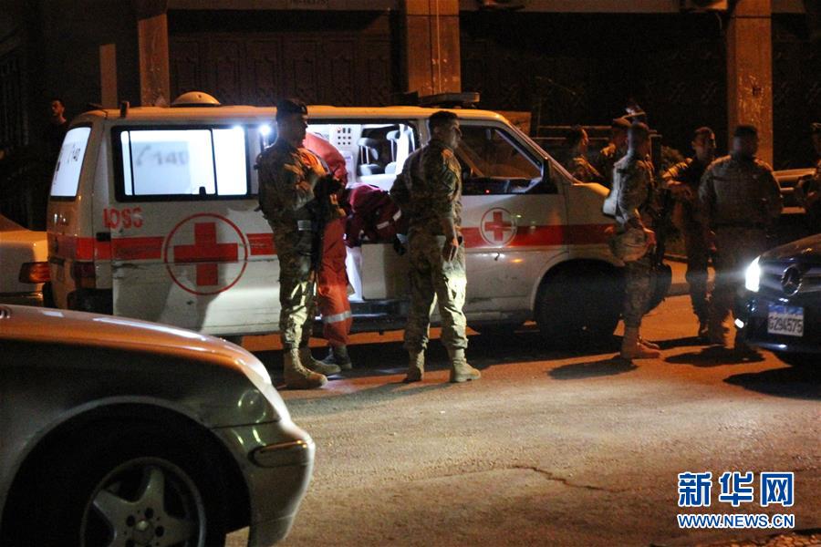 الرئيس اللبناني يطلب تشديد التدابير الأمنية عقب هجوم طرابلس