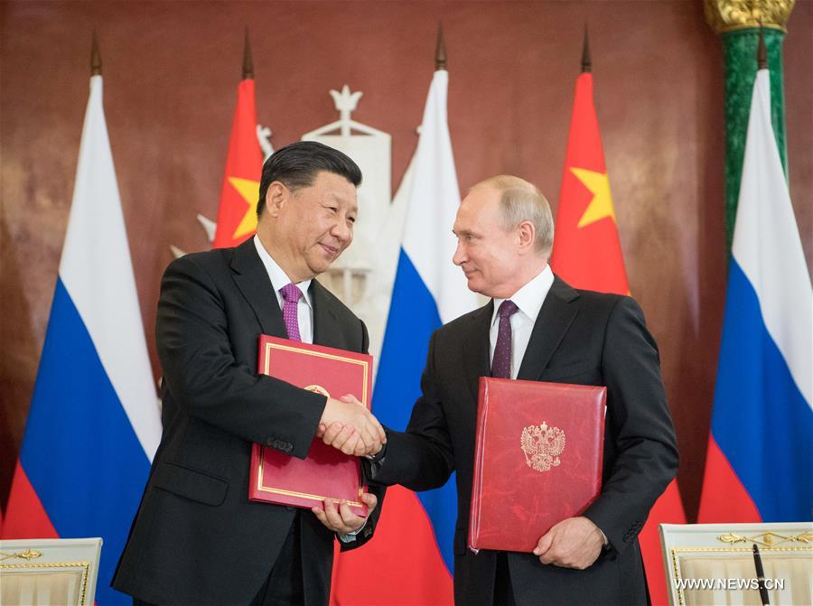 الصين وروسيا تتفقان على الارتقاء بالعلاقات في عصر جديد