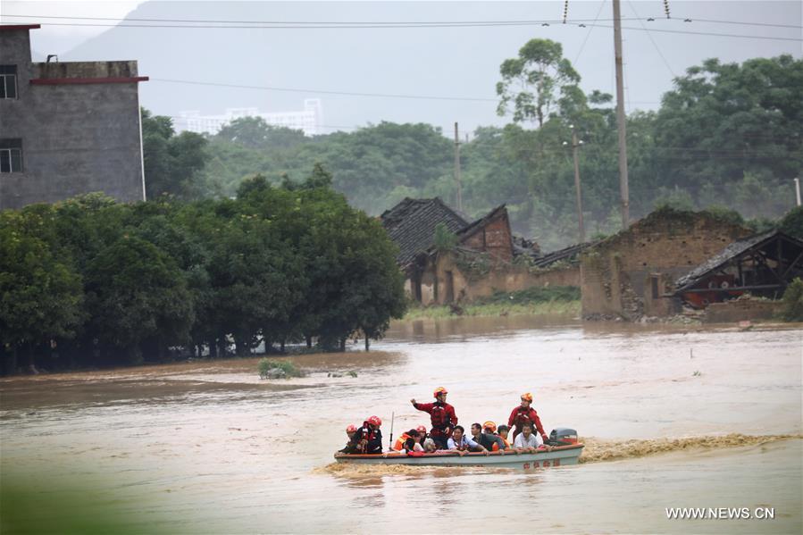 مصرع شخص وفقدان 4 آخرين جراء الأمطار الغزيرة جنوبي الصين