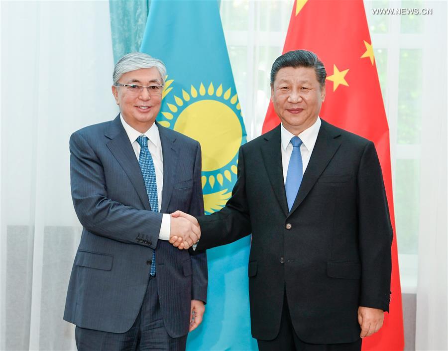 رئيسا الصين وقازاقستان يتعهدان بتعزيز التعاون