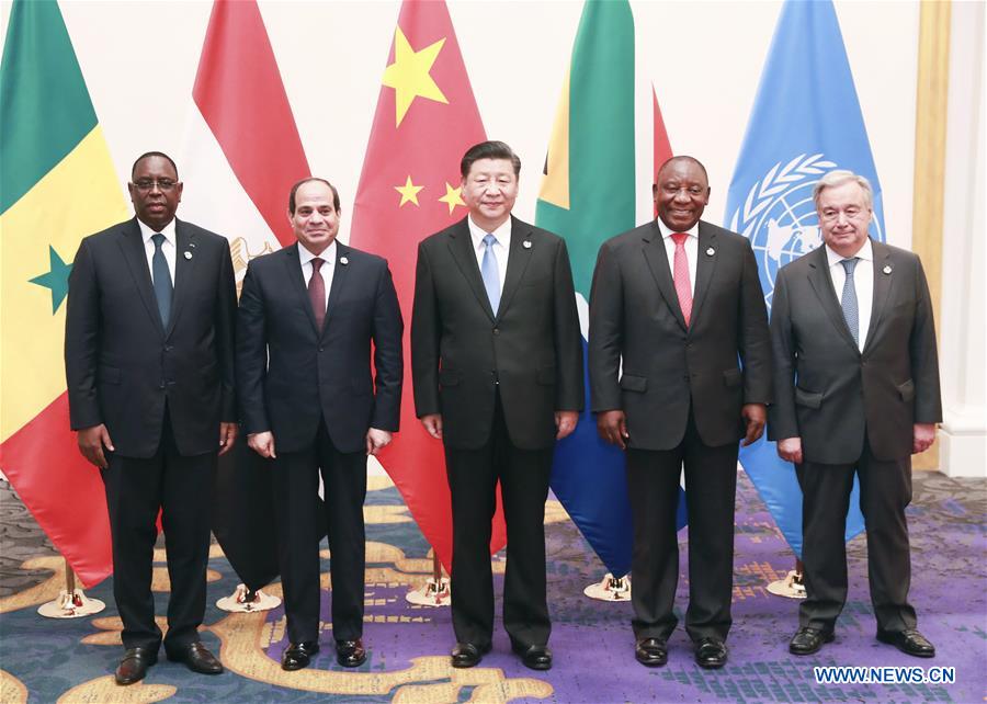 الرئيس الصيني يطرح اقتراحا من 3 نقاط لتطوير العلاقات الصينية-الأفريقية