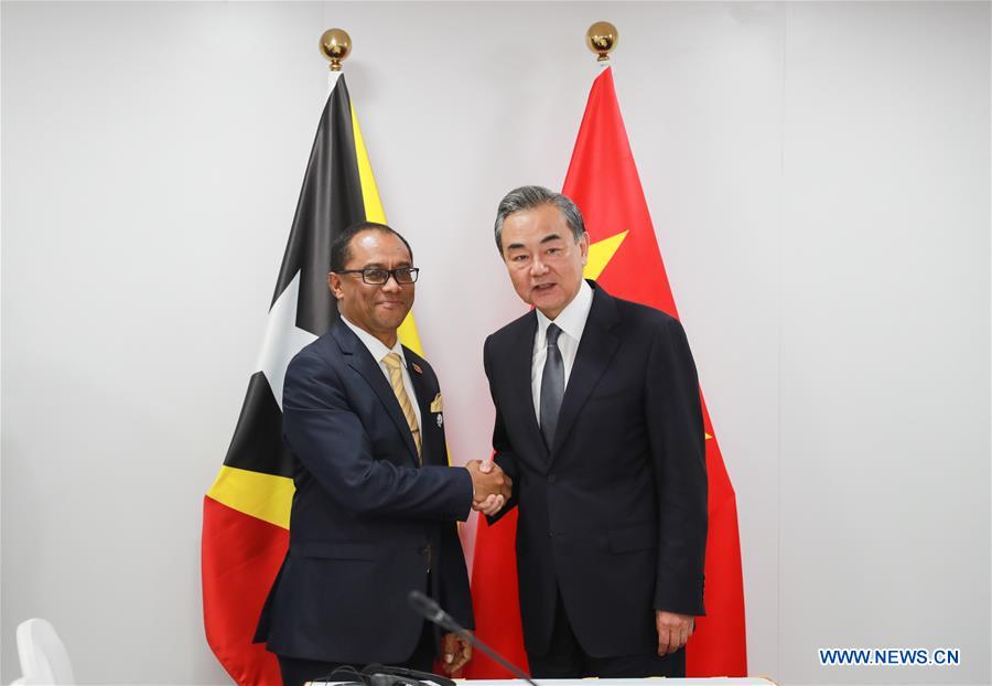 تقرير إخباري: وزير الخارجية الصيني يلتقي وزراء خارجية ماليزيا ومنغوليا وتيمور الشرقية وكندا وأستراليا