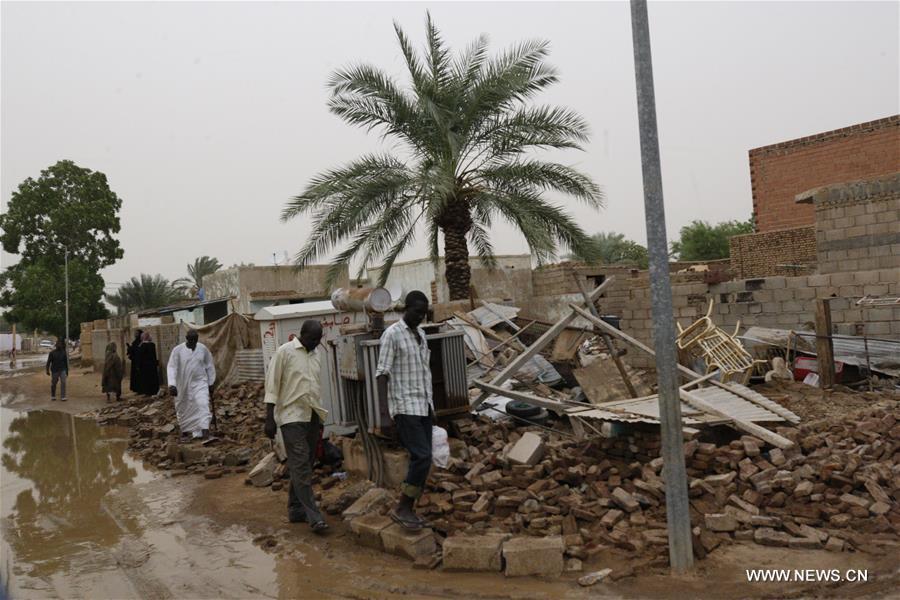 مقتل 60 شخصا وإصابة 101 آخرين جراء الأمطار والفيضانات فى السودان