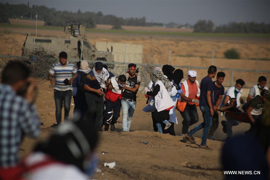 إصابة 75 فلسطينيين في مواجهات مع الجيش الإسرائيلي ضمن مسيرات العودة شرق قطاع غزة