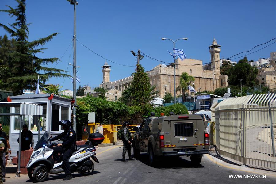 تقرير إخباري : نتنياهو يزور مدينة الخليل وسط تنديد وغضب فلسطيني