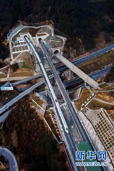 خط سكة حديد صيني فائق السرعة يفوز بجائزة دولية