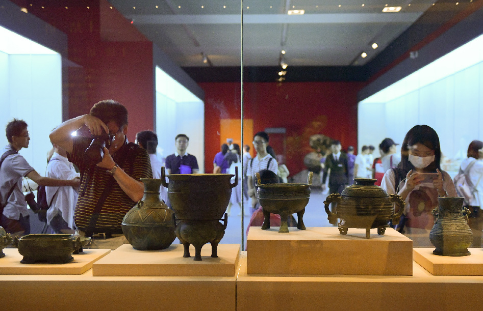 افتتاح معرض لآثار ثقافية صينية مستعادة