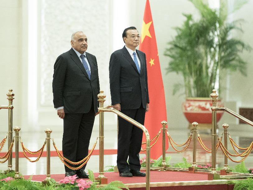 رئيس مجلس الدولة الصيني يجري مباحثات مع رئيس الوزراء العراقي الزائر عادل عبد المهدي في بكين