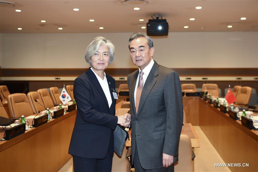 وزيرا خارجية الصين وكوريا الجنوبية يتفقان على توسيع العلاقات ومواءمة الاستراتيجيات