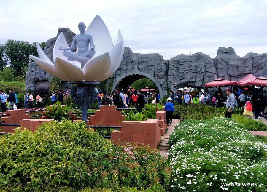 معرض بكين الدولي للبستنة يشهد طفرة سياحية خلال عطلة العيد الوطني