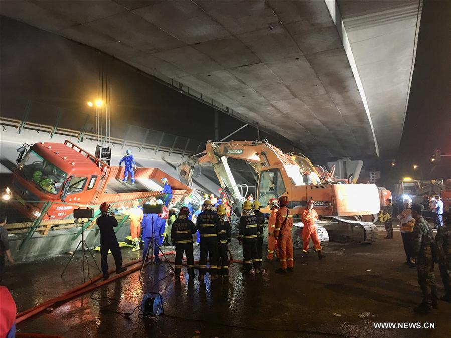 ثلاثة قتلى اثر انهيار جسر في شرقي الصين