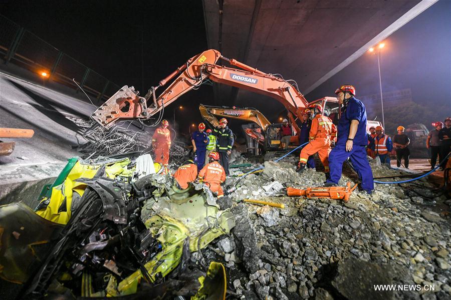 ثلاثة قتلى اثر انهيار جسر في شرقي الصين