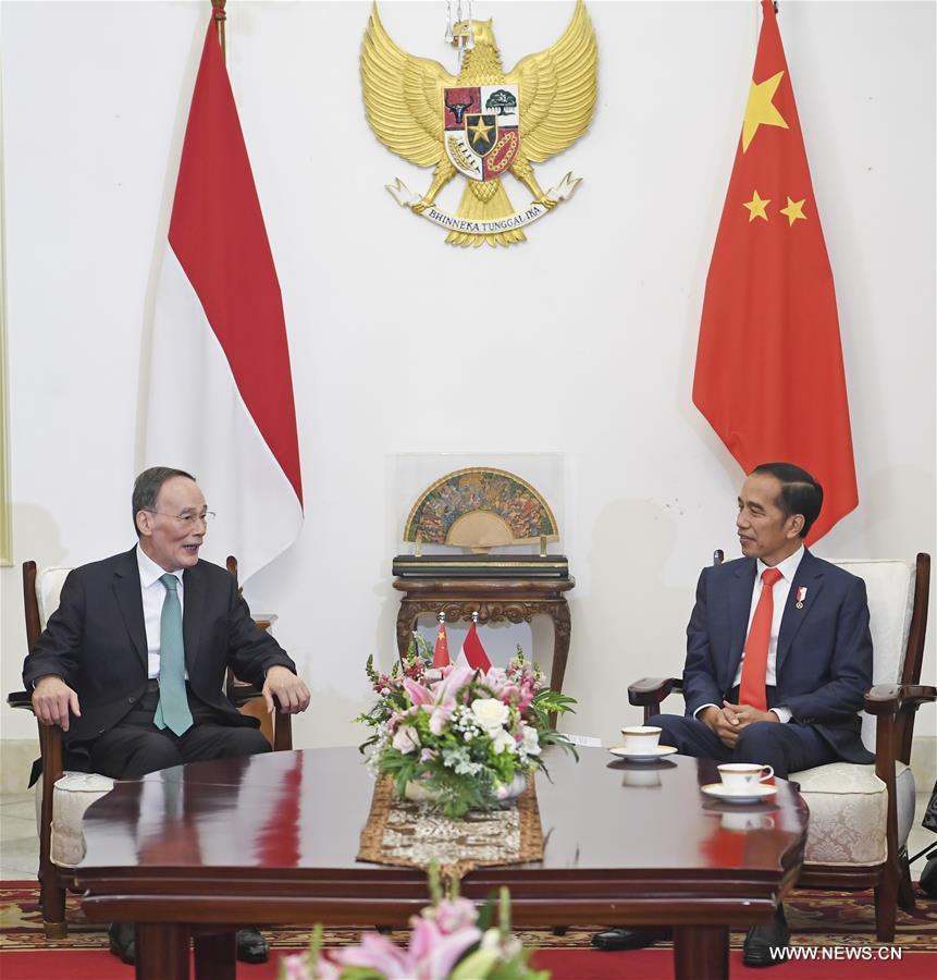 نائب الرئيس الصيني يزور اندونيسيا لتوثيق العلاقات