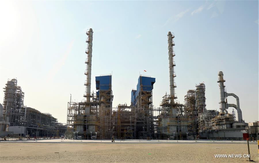 تقرير إخباري: شركة صينية تسلم المجموعة الأخيرة من أبراج تكرير النفط ضمن مشروع مصفاة 
