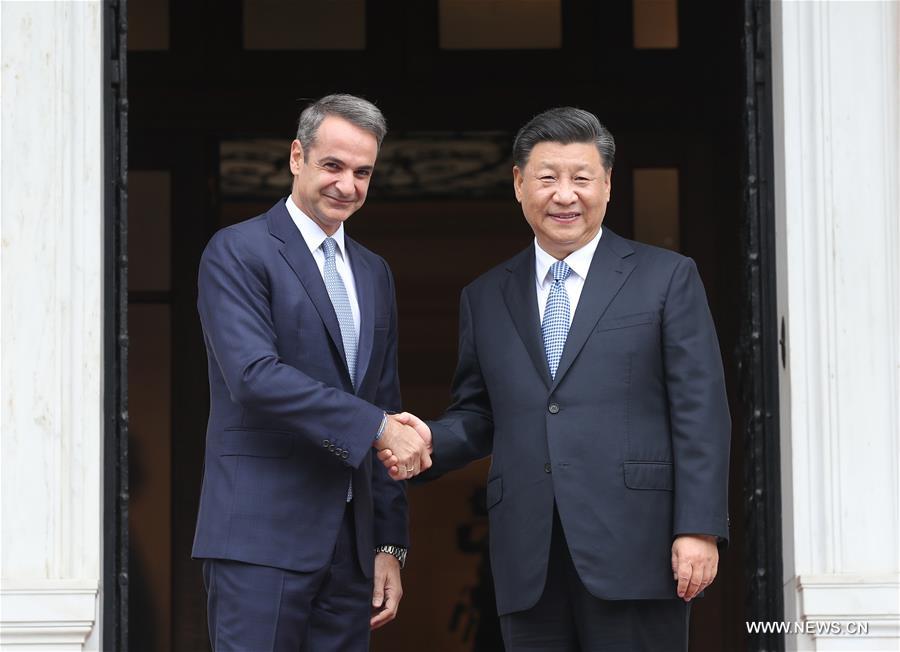 شي يحث على تعزيز التعاون العملي بين الصين واليونان