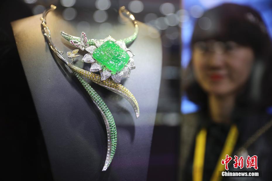 معرض الصين الدولي للمجوهرات 2019 يفتتح ببكين