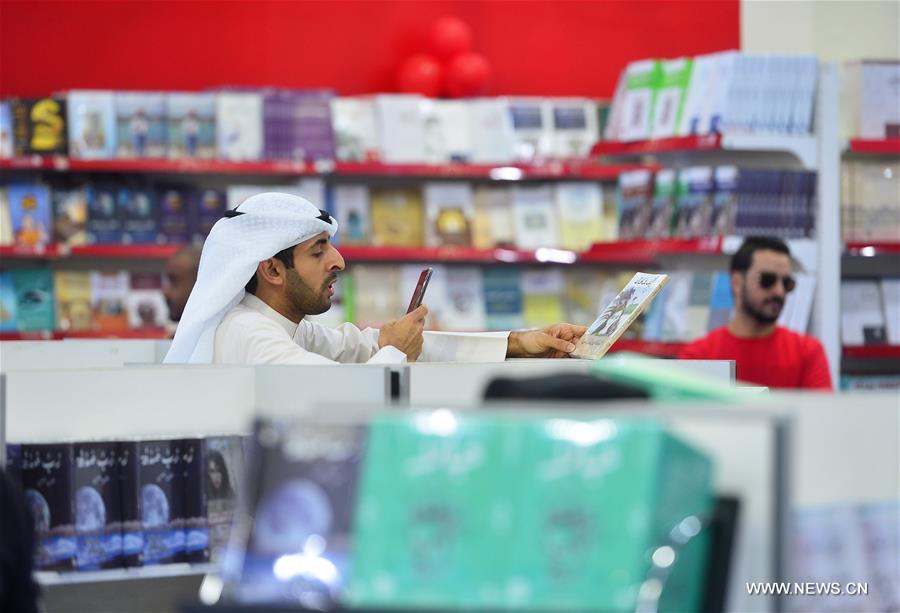 تحقيق إخباري: مشاركة صينية واعدة في معرض الكويت الدولي للكتاب