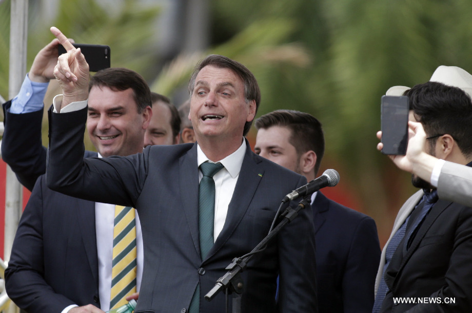 رئيس البرازيل يؤسس حزبا جديدا