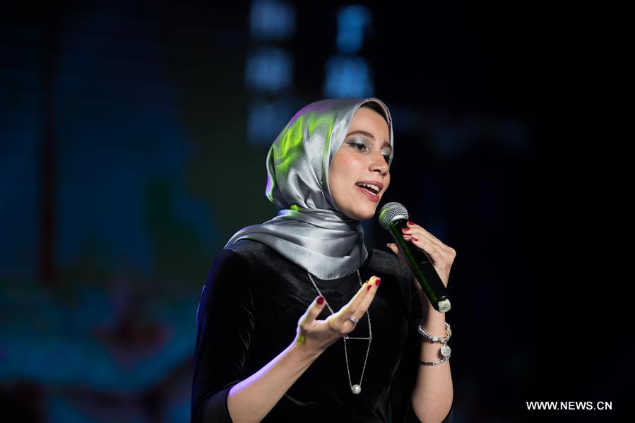 مقالة : أغاني صينية بأصوات مصرية تطرب الجمهور خلال مسابقة غنائية بالقاهرة