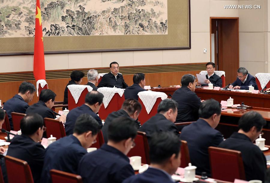 رئيس مجلس الدولة الصيني يشدد على الجودة في إعداد الخطة الخمسية الـ14