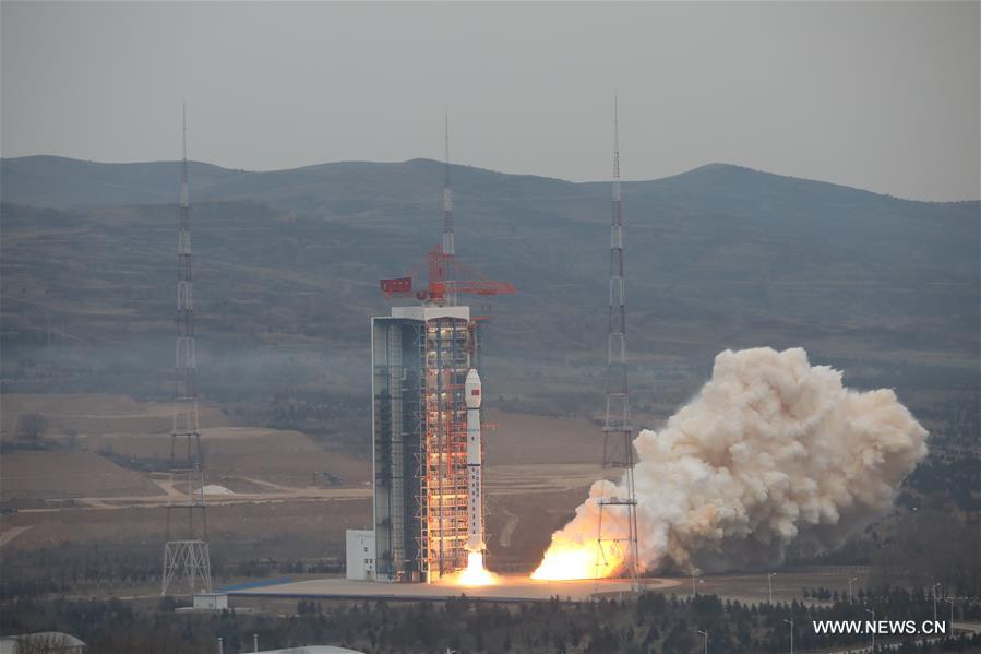 الصين تطلق قمرا اصطناعيا جديدا لرصد الأرض