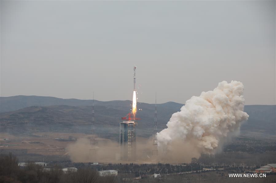 الصين تطلق قمرا اصطناعيا جديدا لرصد الأرض