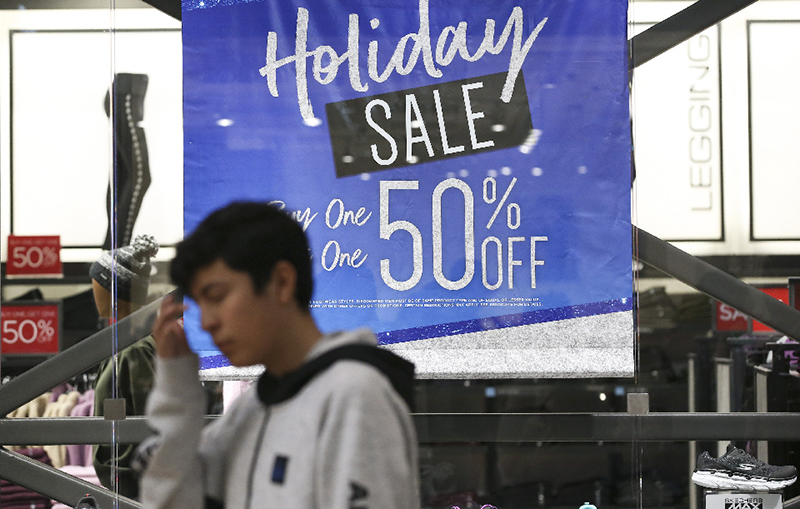 مقالة : التوترات التجارية مع الصين تلقي بظلال قاتمة على موسم عطلة التسوق في الولايات المتحدة