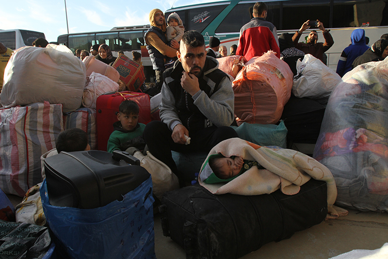 دفعة جديدة من النازحين السوريين تغادر لبنان