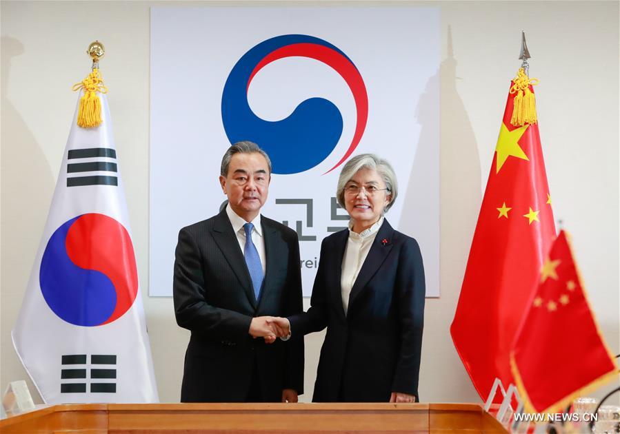 وزير الخارجية الصيني: على الصين وكوريا الجنوبية دعم التعددية وبناء اقتصاد عالمي منفتح