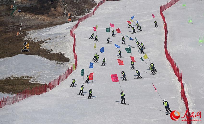 بشراكة بين بكين - تيانجين – خبي .. تفتتح الدورة الـ 34 لمهرجان الجليد رسميًا في يان تشينغ
