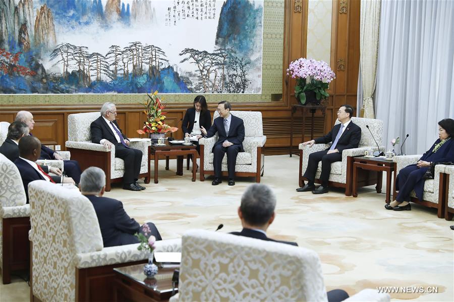 مسؤول صيني كبير يحث على تنفيذ توافقات منتدى الحزام والطريق للتعاون الدولي