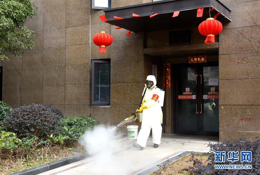 الصين تمدد عطلة عيد الربيع بالمناطق المتضررة بشدة من فيروس كورونا