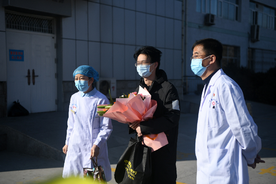 تعافي 632 مريضا من عدوى فيروس كورونا الجديد في الصين