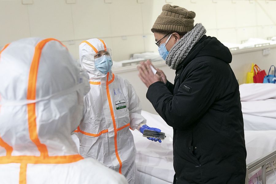 بدء استخدام مستشفى مؤقت للمصابين بفيروس كورونا الجديد في مدينة ووهان الصينية