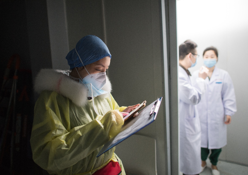الصين تسجل 2656 حالة إصابة مؤكدة جديدة بفيروس كورونا الجديد و89 حالة وفاة جديدة