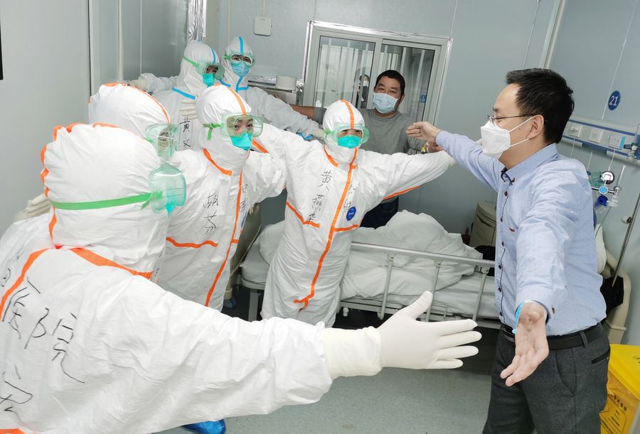 خروج 14376 متعافيا من عدوى فيروس كورونا الجديد من المستشفيات الصينية