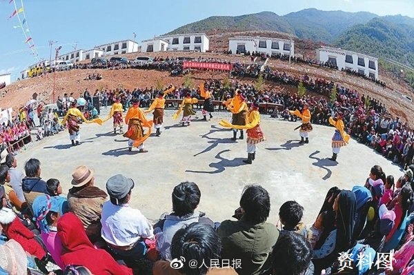 الصين تنتشل جميع المناطق التي يقطنها سكان التبت في سيتشوان من الفقر
