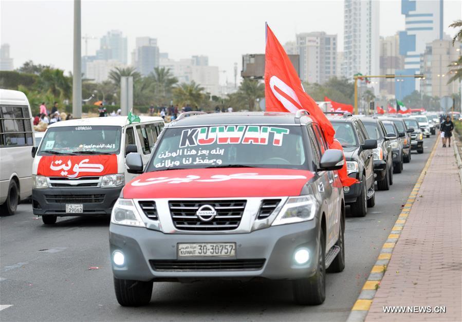 تحقيق اخباري: الكويتيون يحتفلون بعيدي الاستقلال والتحرير رغم تسجيل اصابات بكورونا