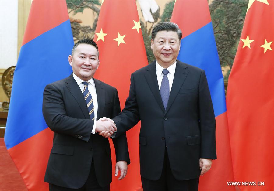 شي: الصين ومنغوليا تساعدان بعضهما البعض في مواجهة المصاعب