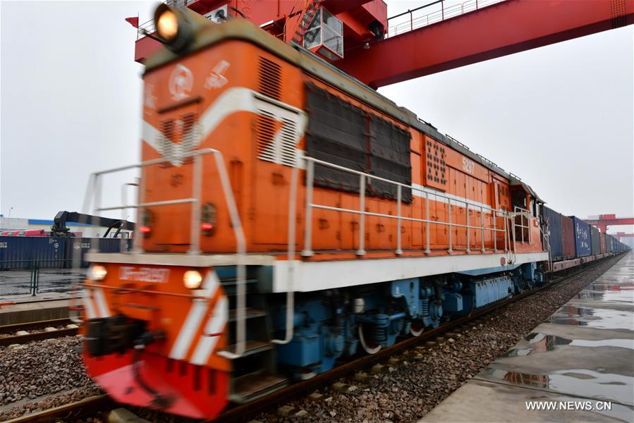 استئناف خدمة قطارات الشحن بين شمالي الصين وآسيا الوسطى
