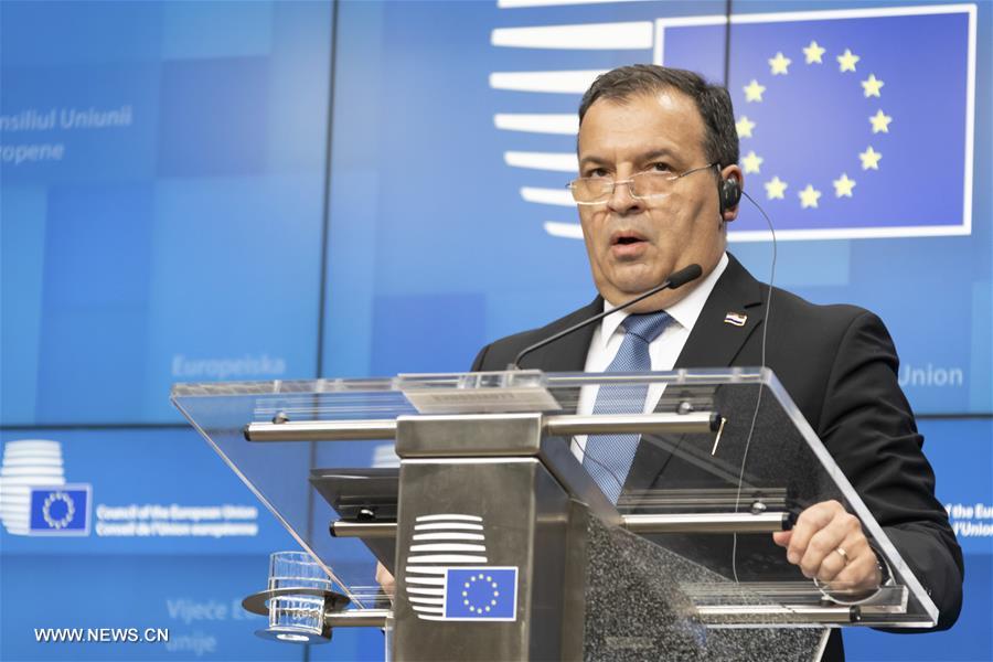 الاتحاد الأوروبي يعتزم تعزيز التنسيق في مكافحة كوفيد-19