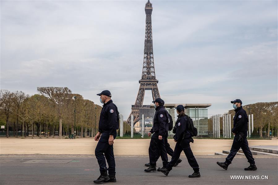 فرنسا رابع دولة تسجل أكثر من 10 آلاف حالة وفاة بسبب 