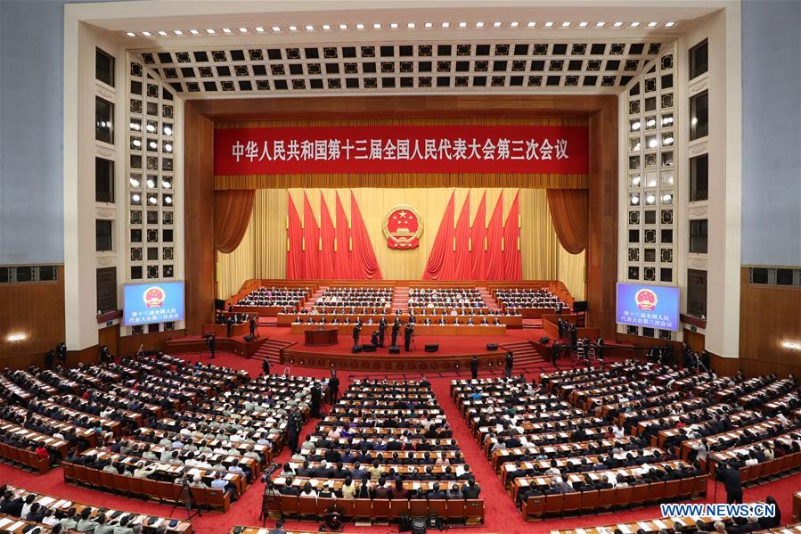 المجلس الوطني لنواب الشعب الصيني يبدأ جلسته العامة الثانية للدورة السنوية